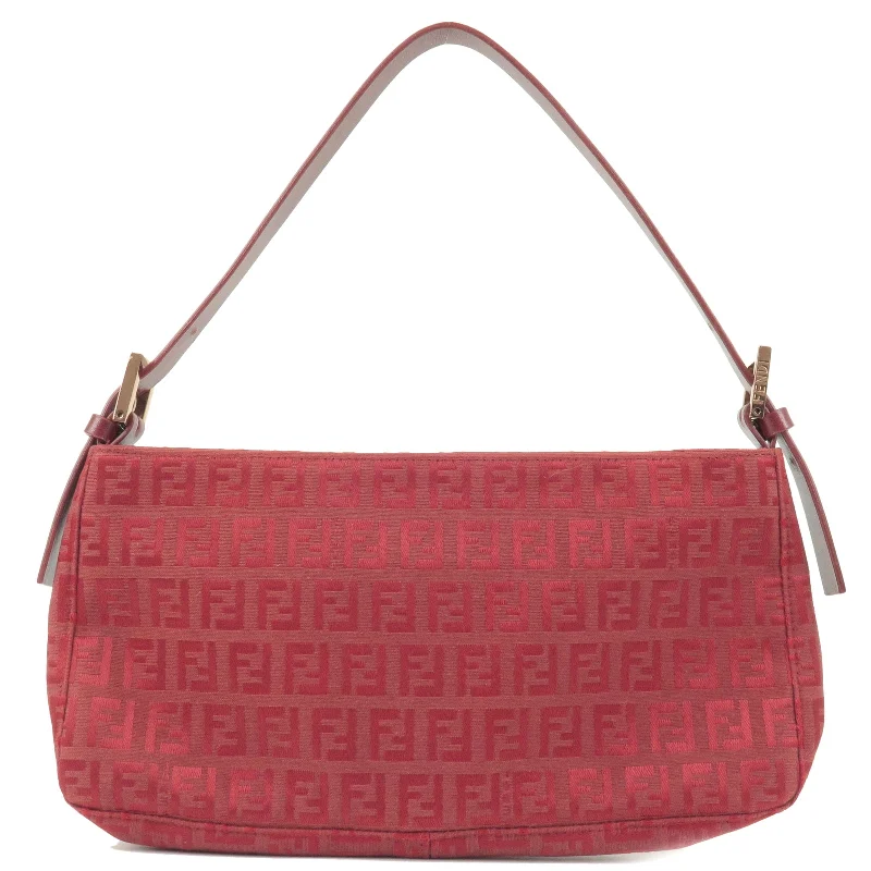 Fendi bags with a detachable makeup pouch inside for beauty - conscious usersFENDI Zucchino Canvas Leather Shoulder Bag Purse Red 8BR042