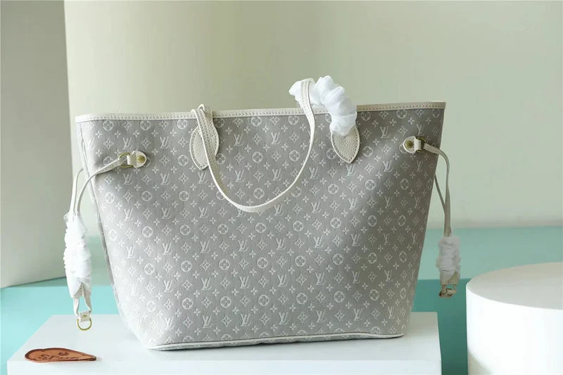 Ladies Louis Vuitton Petite Malle bags in a pastel color for a soft lookBC - LOUIS VUITTON BAGS - 6447