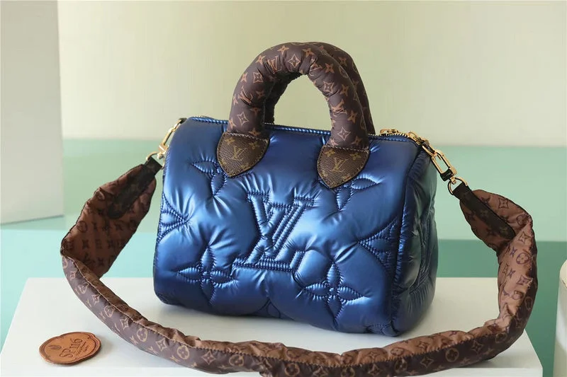 Ladies Louis Vuitton Capucines bags with a detachable shoulder strapBC - LOUIS VUITTON BAGS - 6499