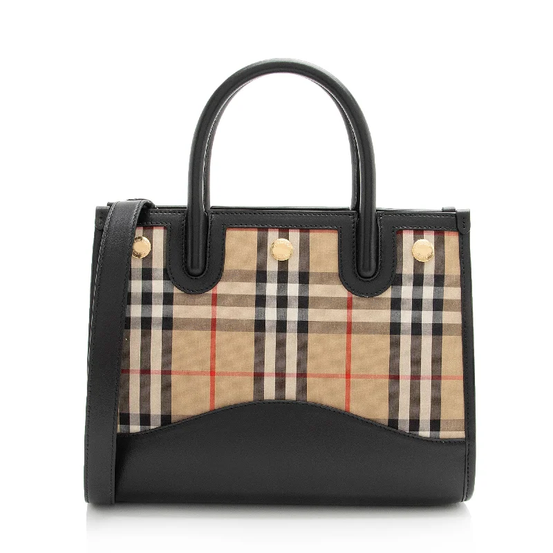 Burberry Bags with Reflective Elements for SafetyBurberry Vintage Check Smooth Calfskin Title Baby Tote (SHF-Igd0Fx)