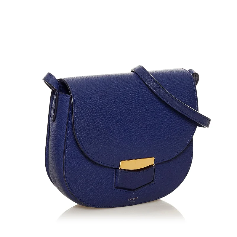 High - End Celine Leather Bags with Signature HardwareCeline Trotteur Crossbody Bag (SHG-36809)