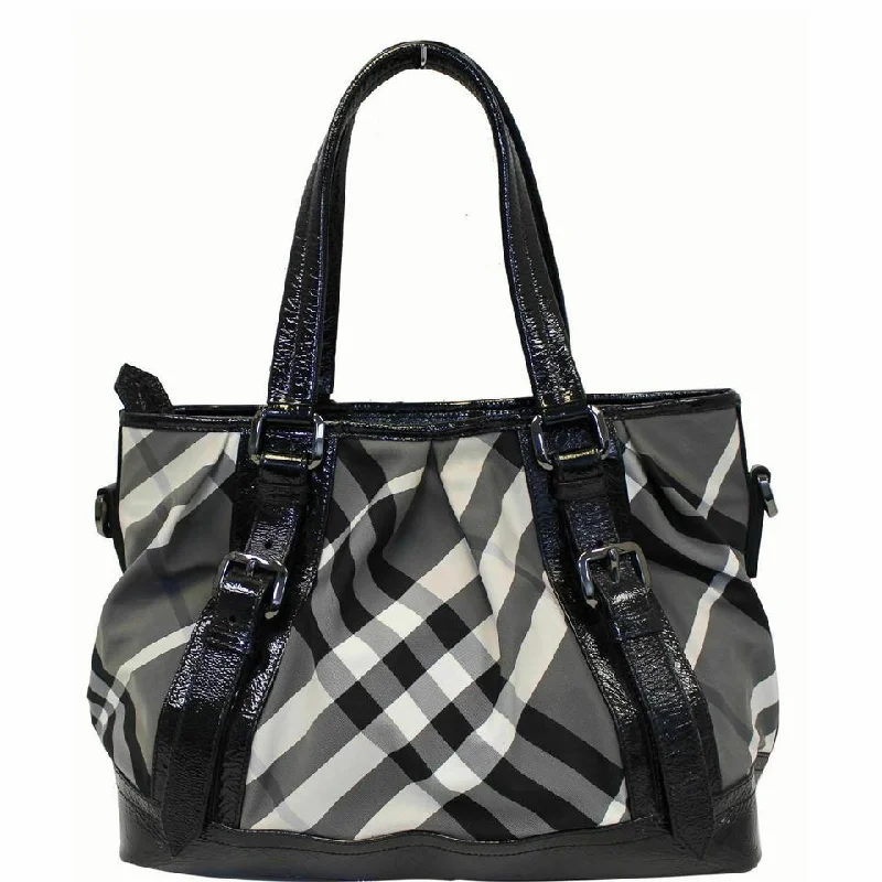 Burberry Bags with Interior Organizers for Easy SortingBurberry Bag Lowry Medium Beat Black Nylon Tote