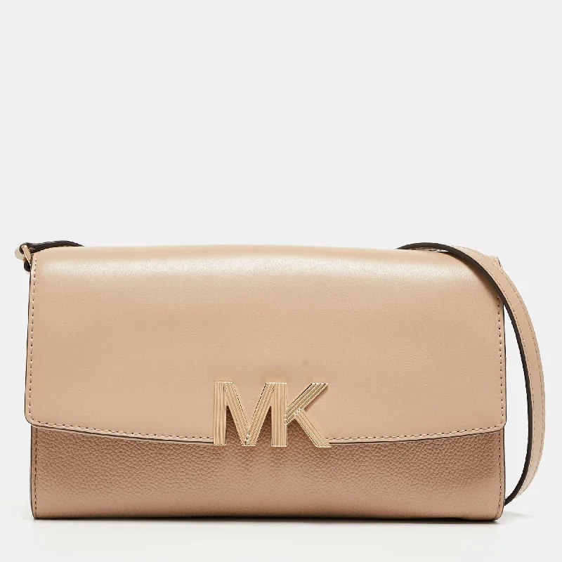 Michael Michael Kors gym bags for fitness loversBeige Leather Montgomery Clutch Bag