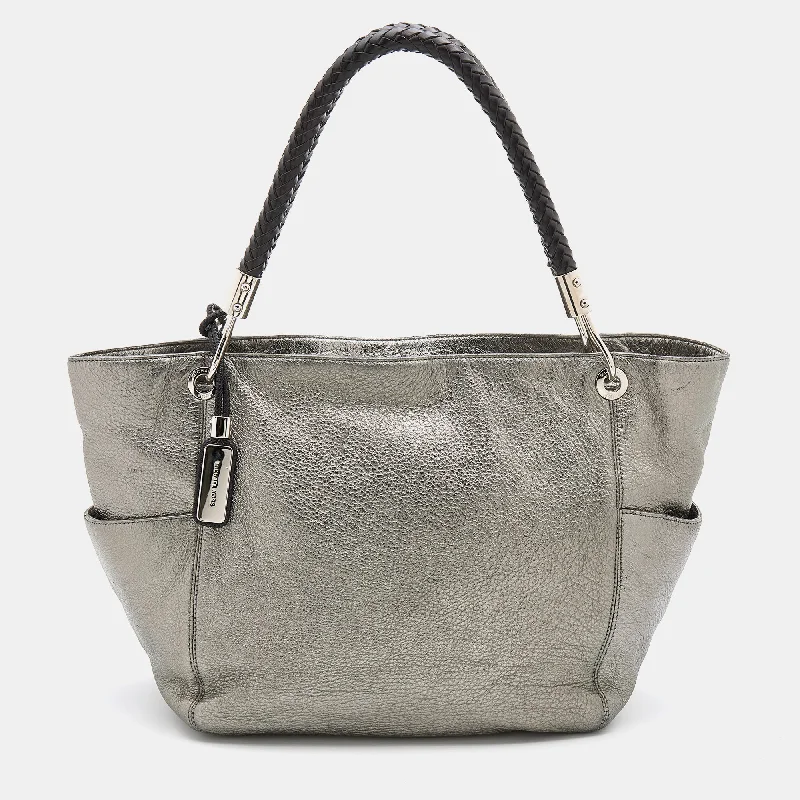 Michael Michael Kors Bags for award shows to complete the look of the attendeesMetallic Silver/Black Leather Skorpio Tote