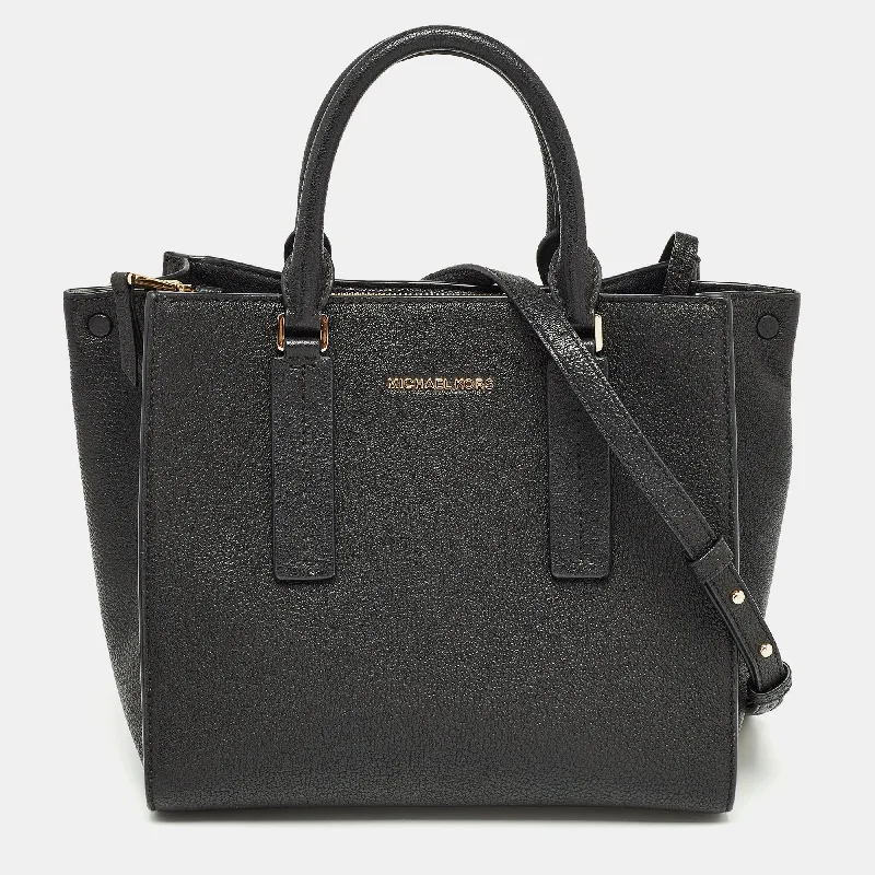 Michael Michael Kors Bags for art gallery openings in an elegant styleBlack Leather Medium Alessa Satchel