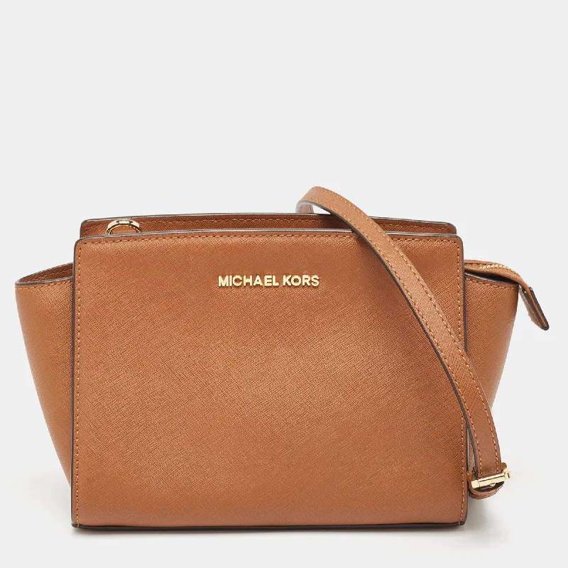 Michael Michael Kors Bags for ballet recitals to match the elegance of the eventBrown Leather Medium Selma Crossbody Bag