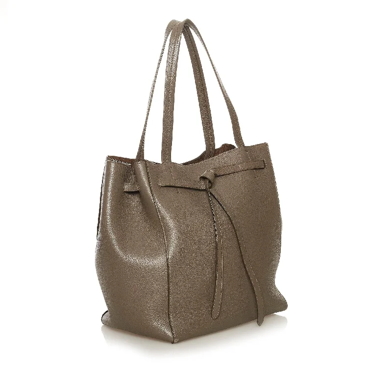 Easy - to - Clean Celine Bags for Busy LifestylesCeline Small Phantom Cabas Leather Tote Bag (SHG-35043)