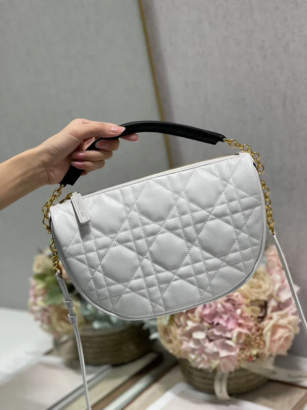 Christian Dior bags with a detachable coin purse insideBC - Dior Bags - 2516