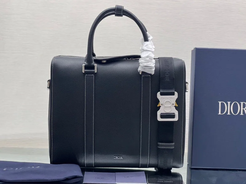 Christian Dior handbags with a detachable mirror for on - the - go touch - upsDior Bag