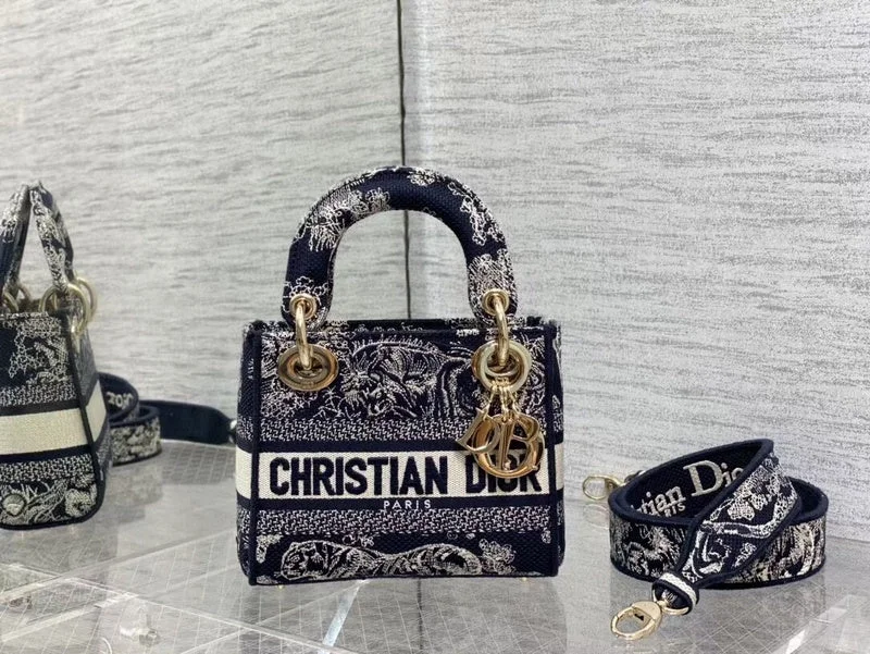 Christian Dior bags with a quilted pattern and gold - toned hardwareDior Bag