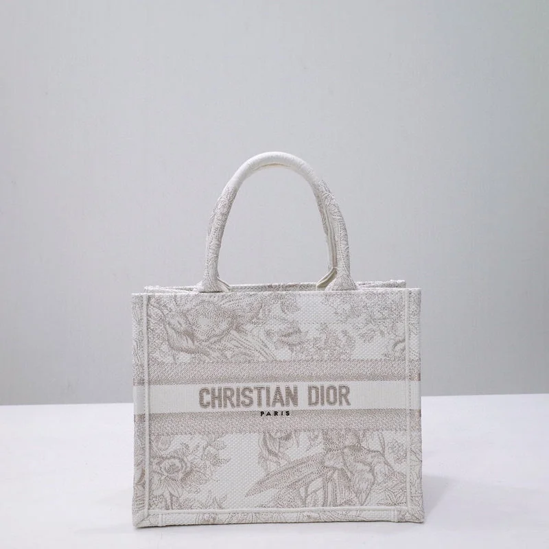 Christian Dior bags with a quilted pattern and gold - toned hardwaremakbags - Dior Bags - 578