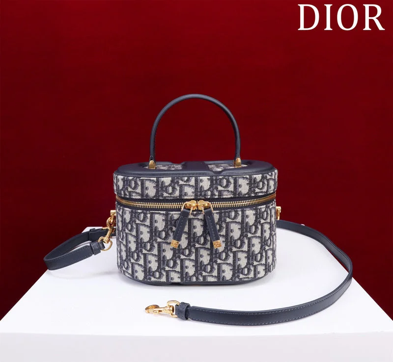 Christian Dior bags with a detachable coin purse insidemakbags - Dior Bags - 587