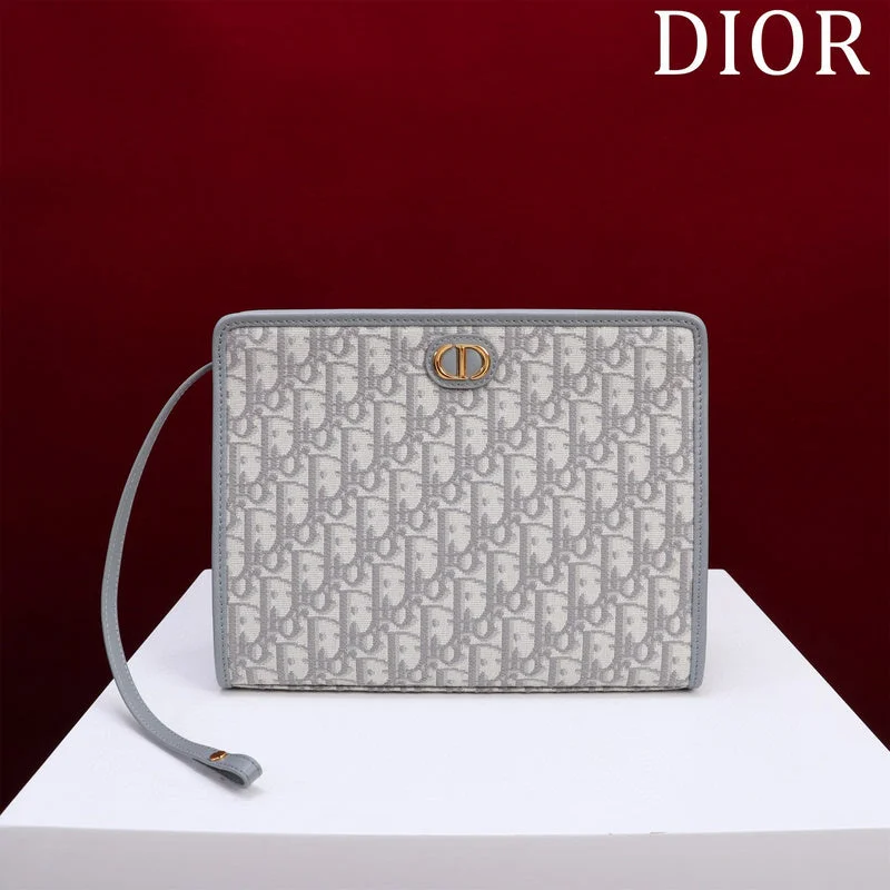 Christian Dior Saddle bags with a distressed leather finishmakbags - Dior Bags - 615