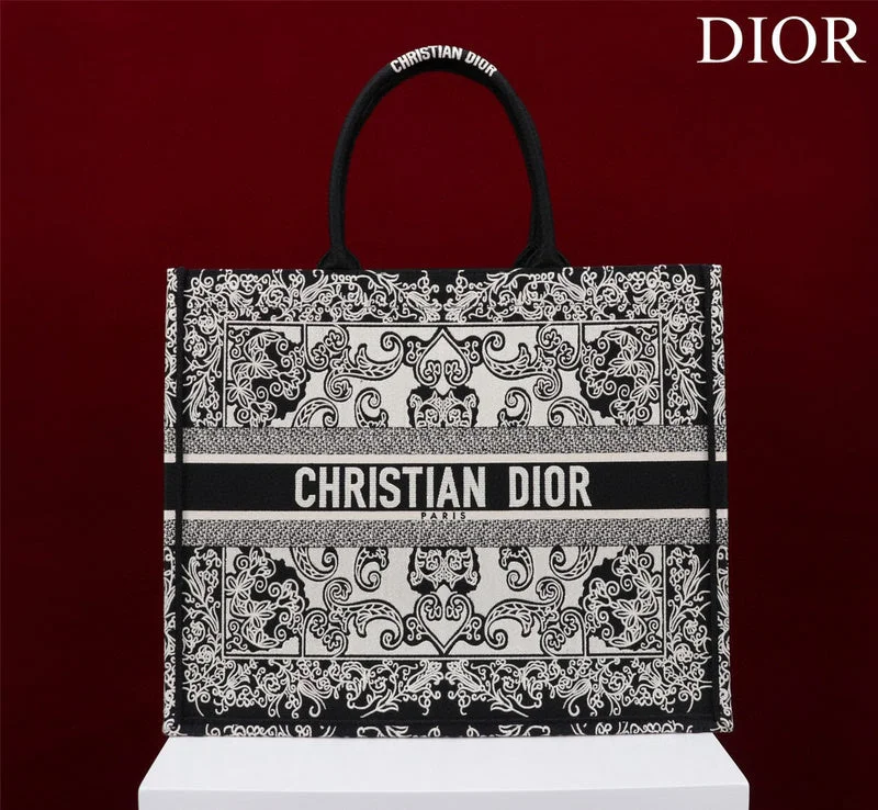 Christian Dior tote bags with a printed Dior logo on the frontmakbags - Dior Bags - 623