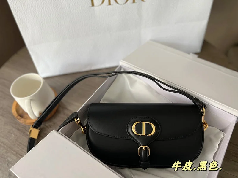 Christian Dior handbags with a detachable mirror for on - the - go touch - upsWF - Dior Bags - 153