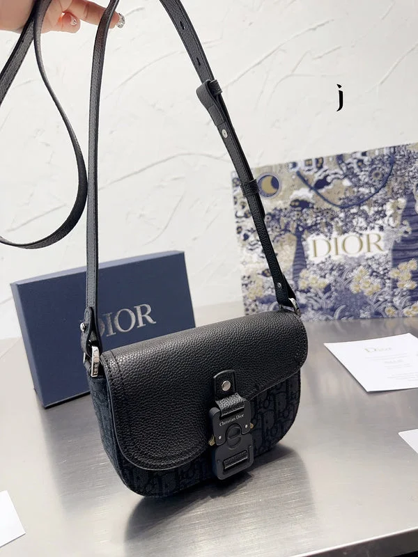 Christian Dior handbags with a detachable mirror for on - the - go touch - upsWF - Dior Bags - 132